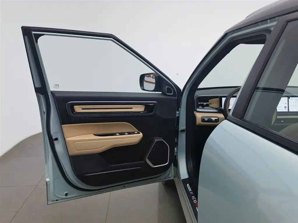 GEELY AUTOMOBILE GEELY ICON