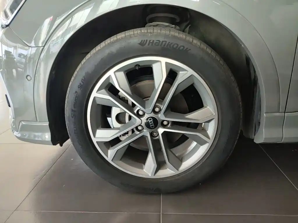 Audi Q3 — миниатюра 23