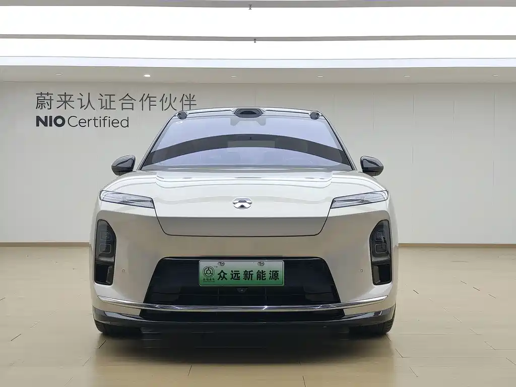 NIO ES8 — миниатюра 4