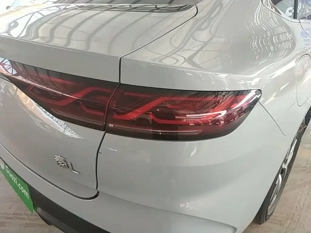 BYD Qin L — миниатюра 8
