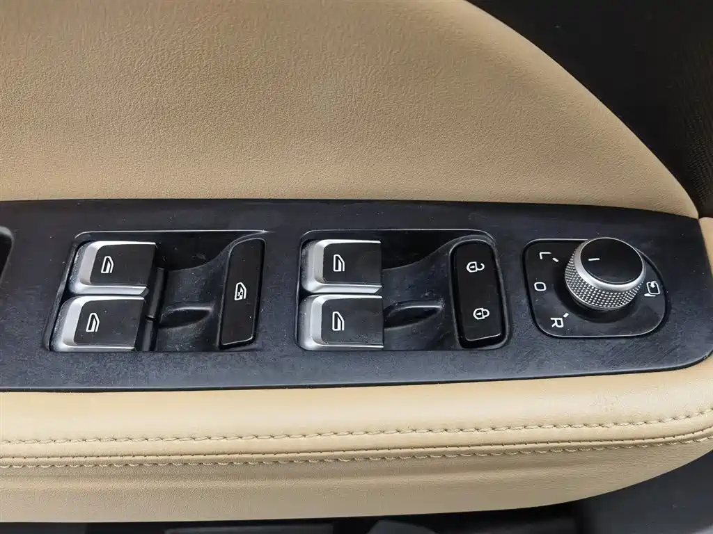 GEELY AUTOMOBILE GEELY ICON