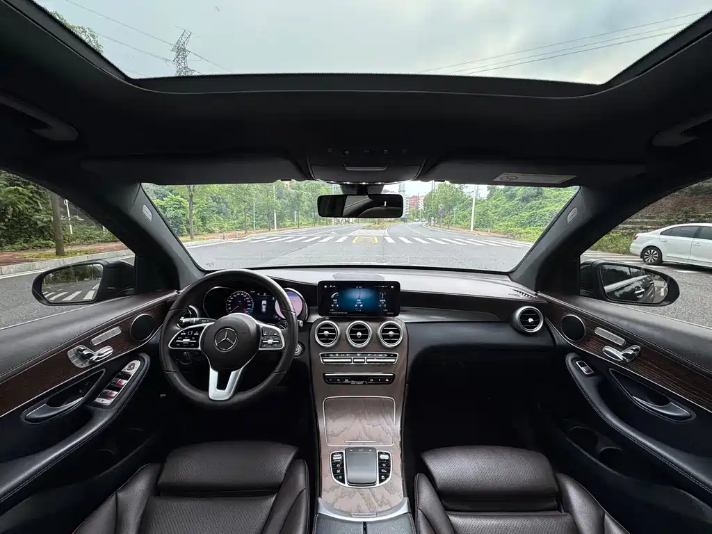 Mercedes-Benz GLC — миниатюра 11