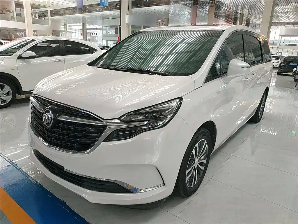 BUICK  GL8