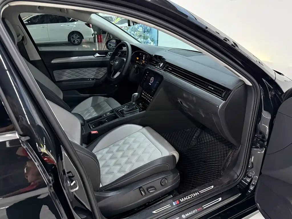 Volkswagen Magotan — миниатюра 2