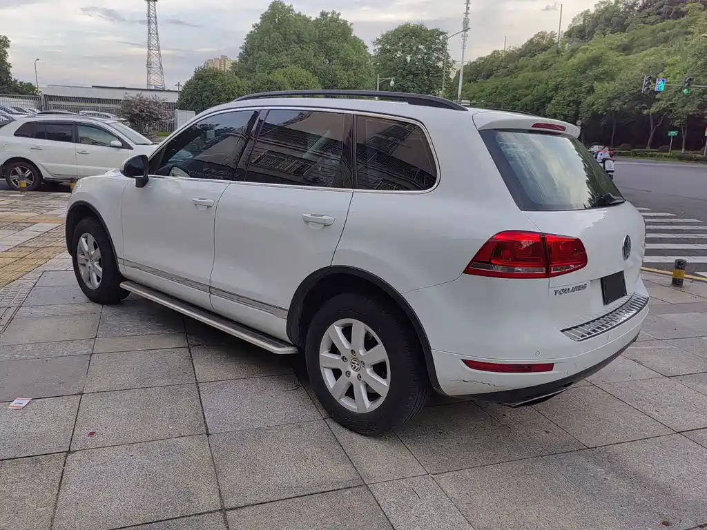 Volkswagen Touareg — миниатюра 7