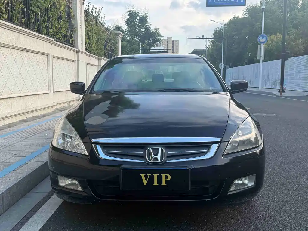Honda Accord — миниатюра 2