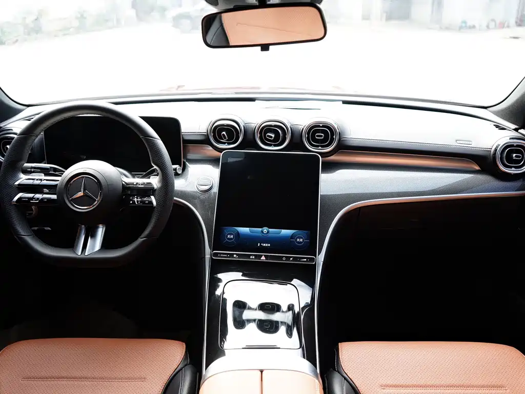 Mercedes-Benz C-Class — миниатюра 20