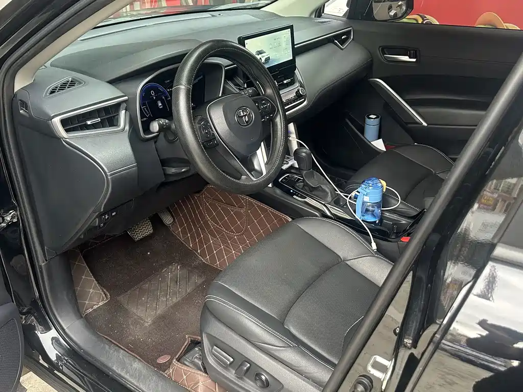 Toyota Frontlander — миниатюра 5