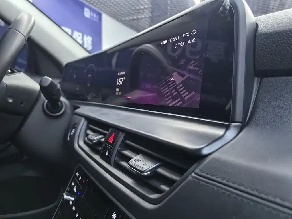 Kia Seltos — миниатюра 16