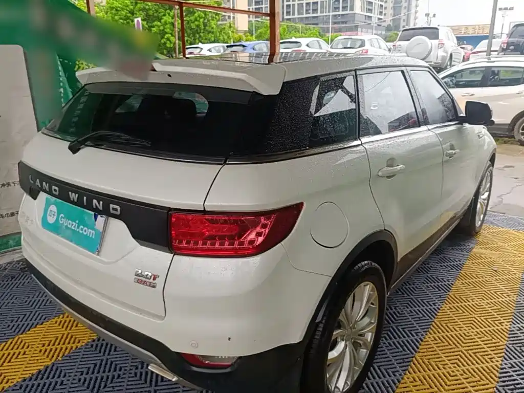 Landwind Landwind X7 — миниатюра 7
