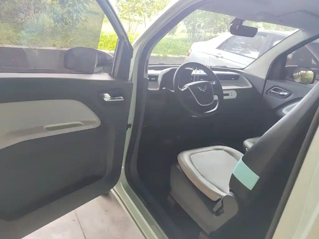 Wuling MINIEV — миниатюра 16