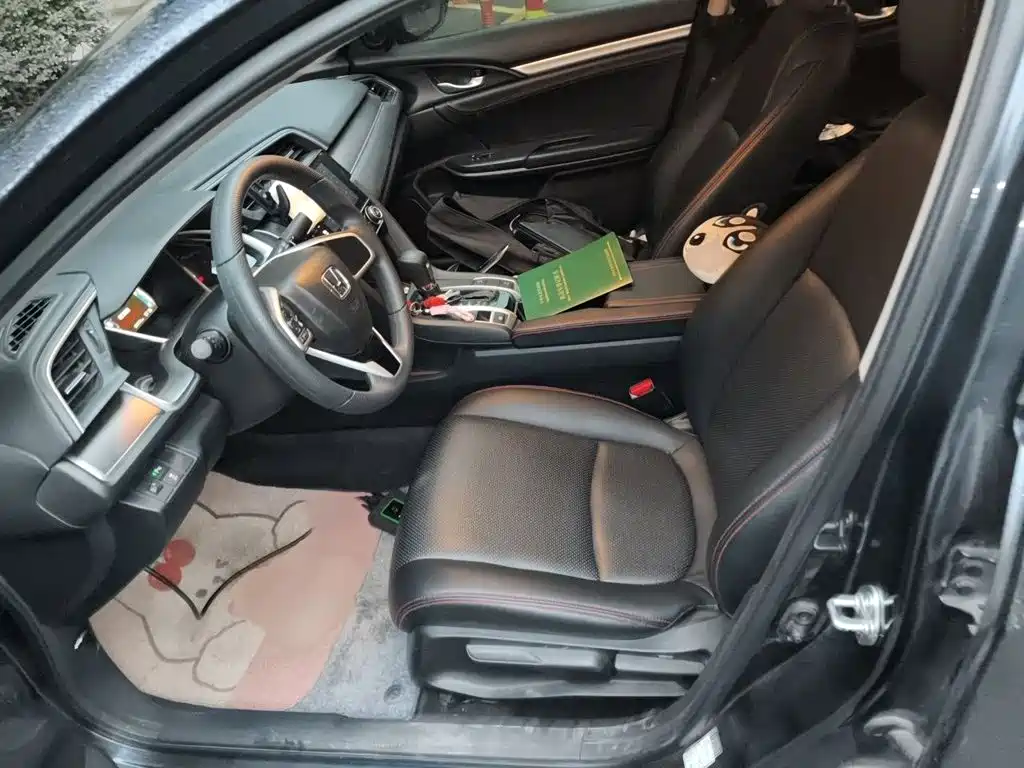 Honda Civic — миниатюра 8