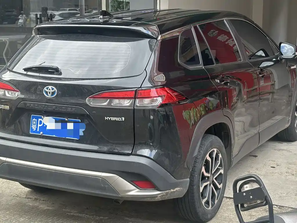 Toyota Frontlander — миниатюра 4