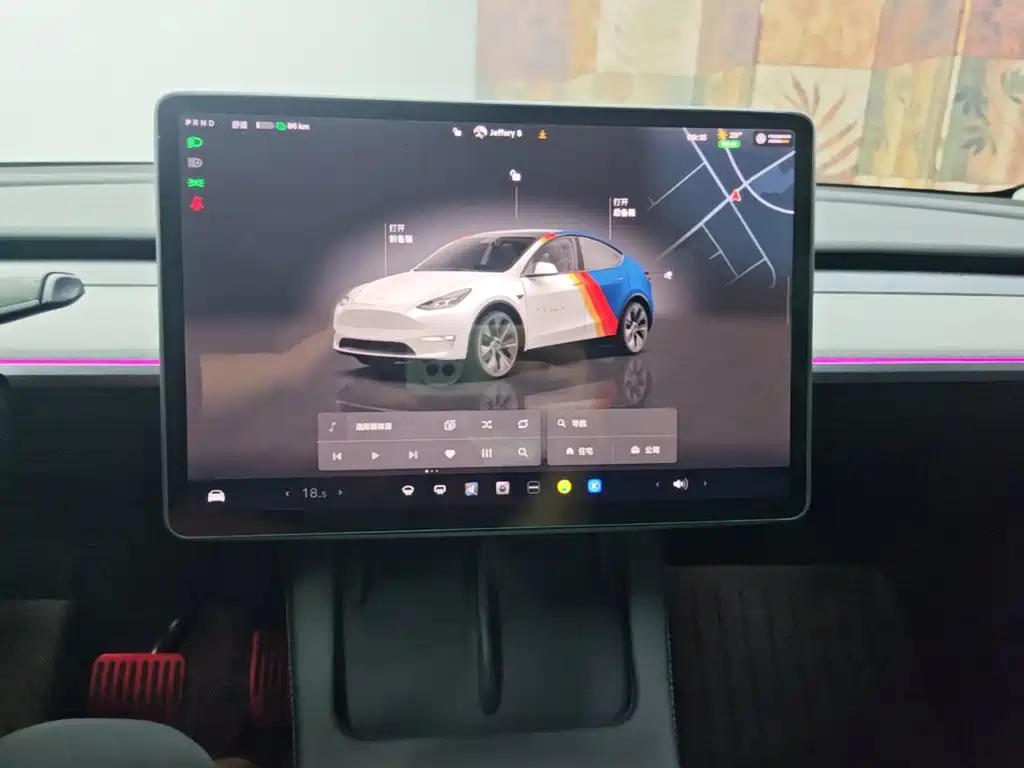 Tesla Model Y — миниатюра 13