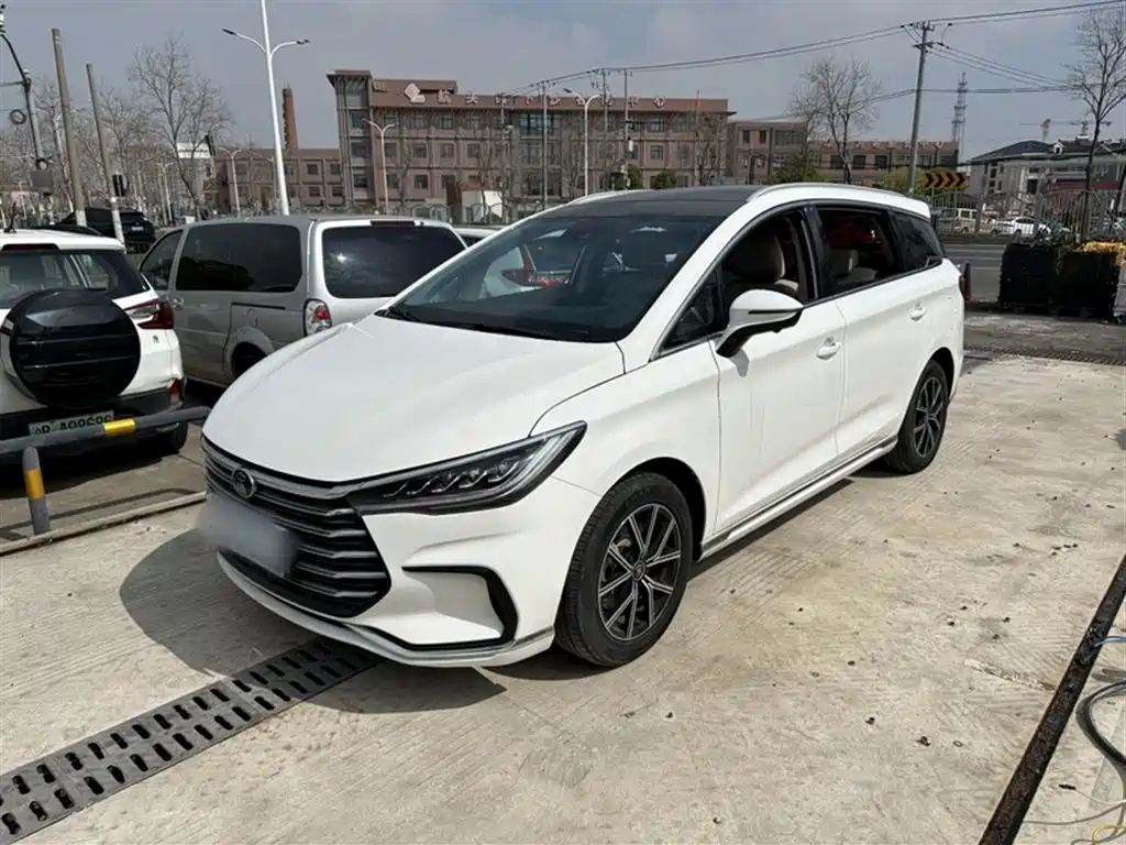Byd MAX New Energy 2023