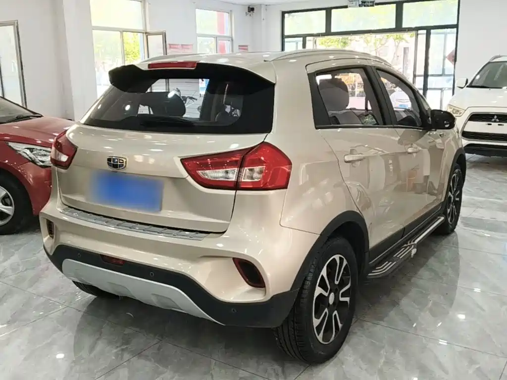 Geely Vision X3 — миниатюра 7
