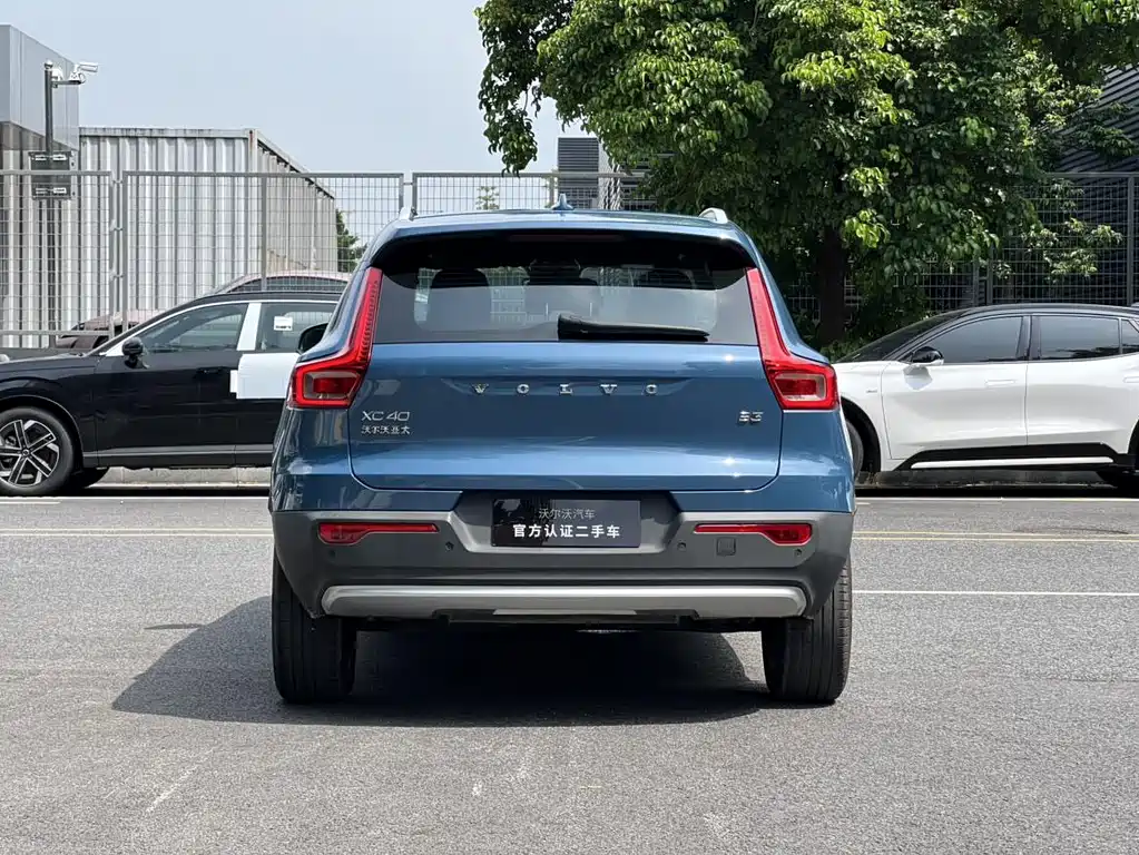 Volvo XC40 — миниатюра 10