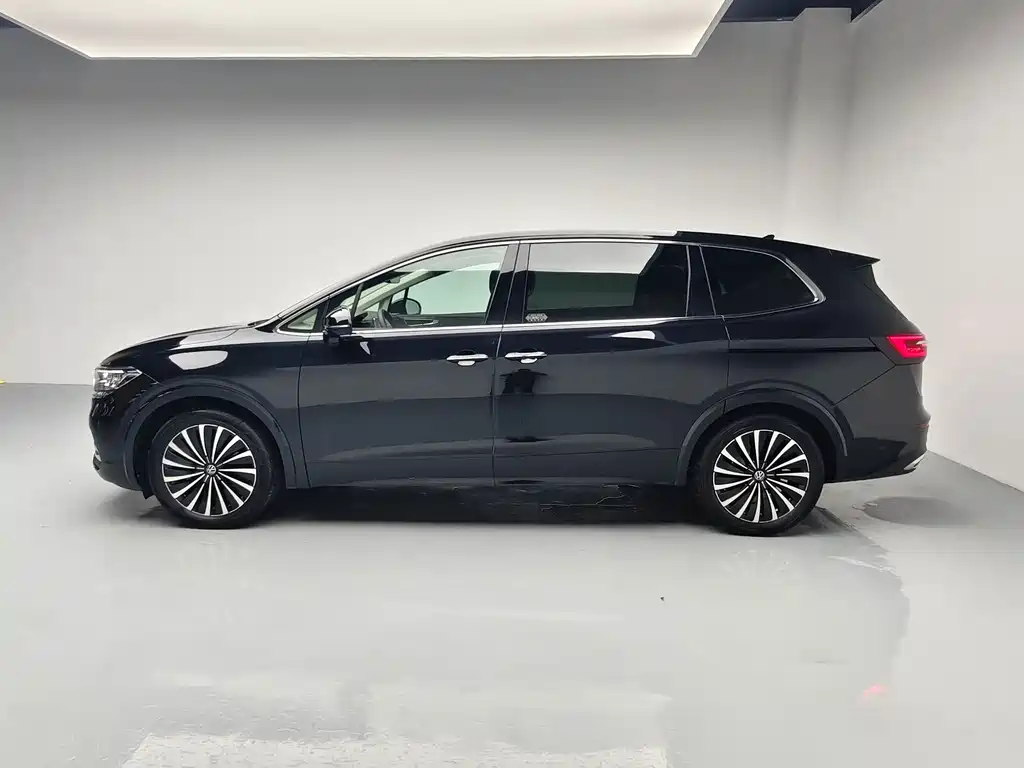 Volkswagen Viloran — миниатюра 4