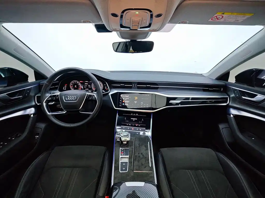 Audi A7L — миниатюра 13