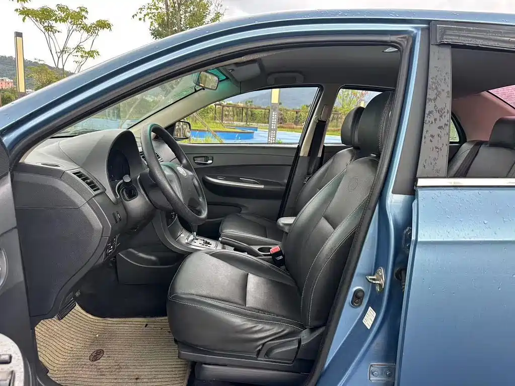 BYD L3 — миниатюра 5