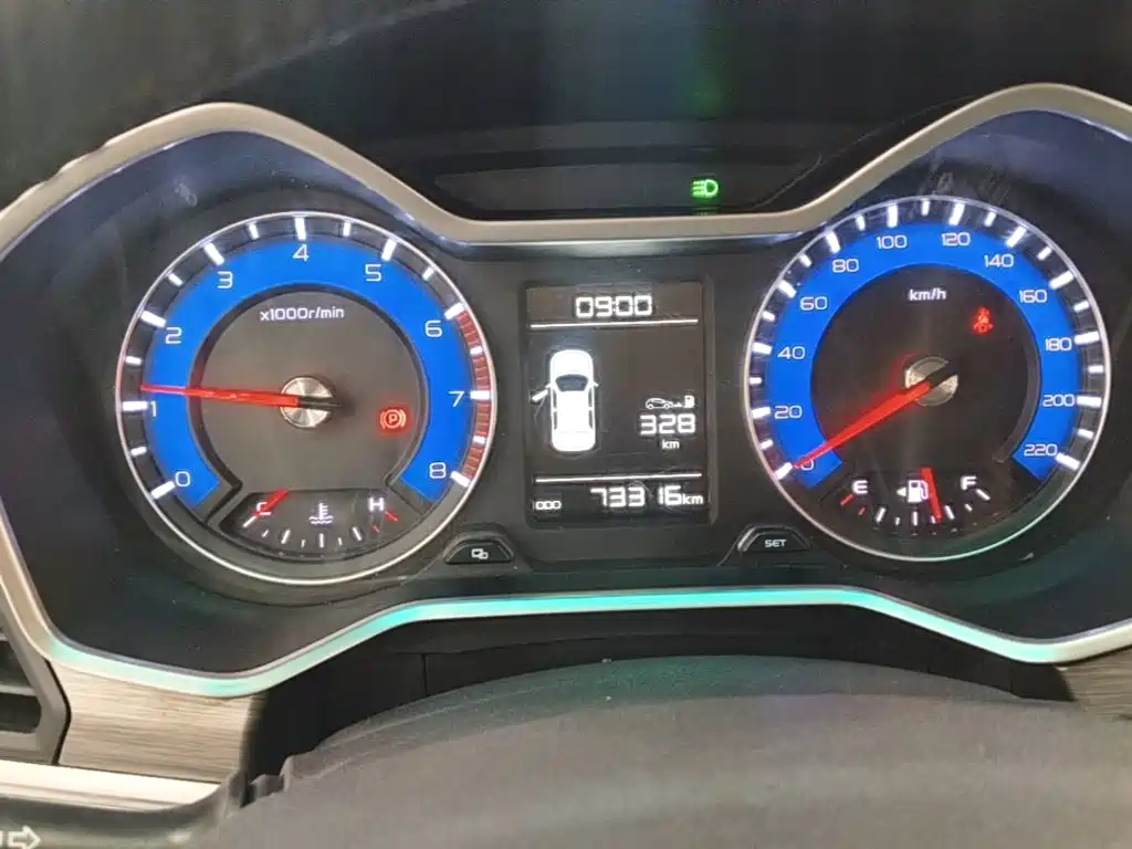 Geely Vision X3 — миниатюра 12