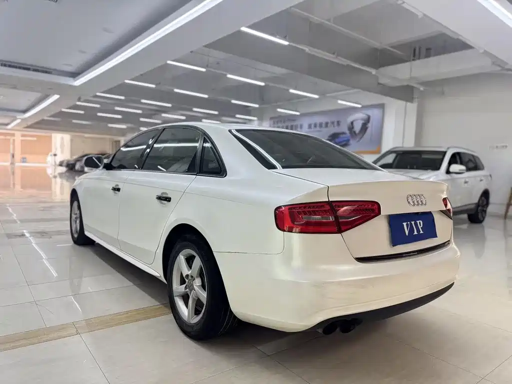 Audi A4L — миниатюра 5
