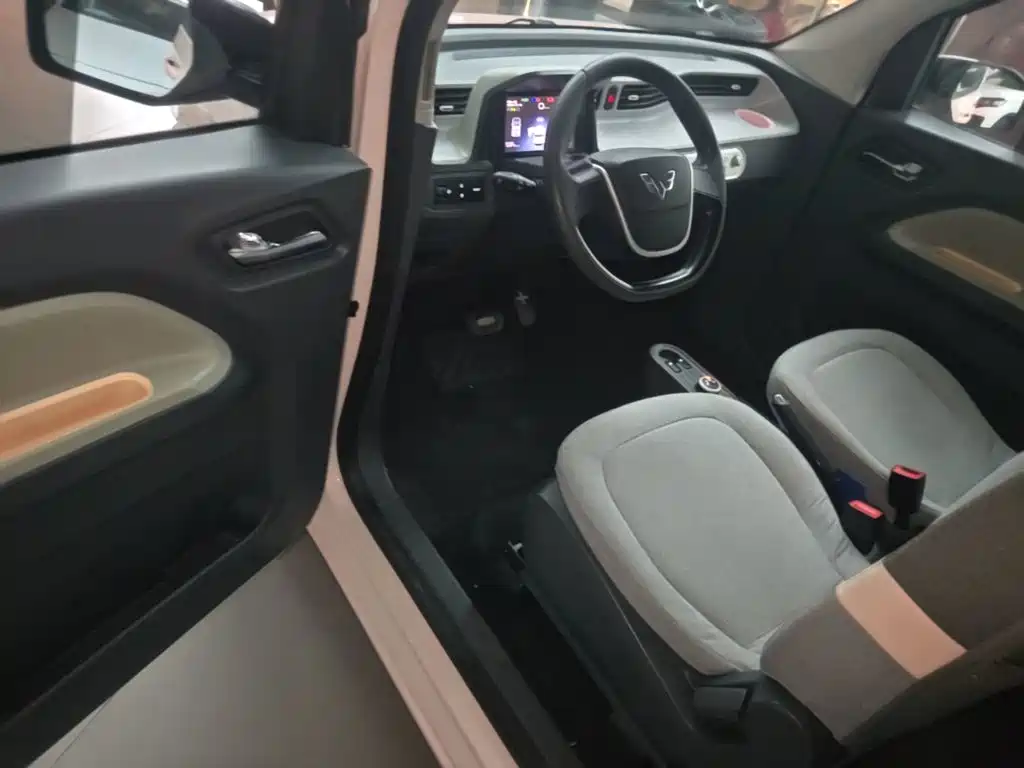 Wuling MINIEV — миниатюра 16