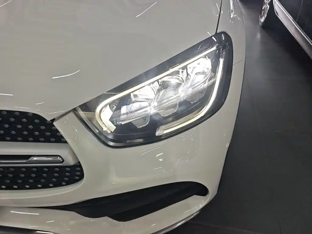 Mercedes-Benz GLC — миниатюра 24