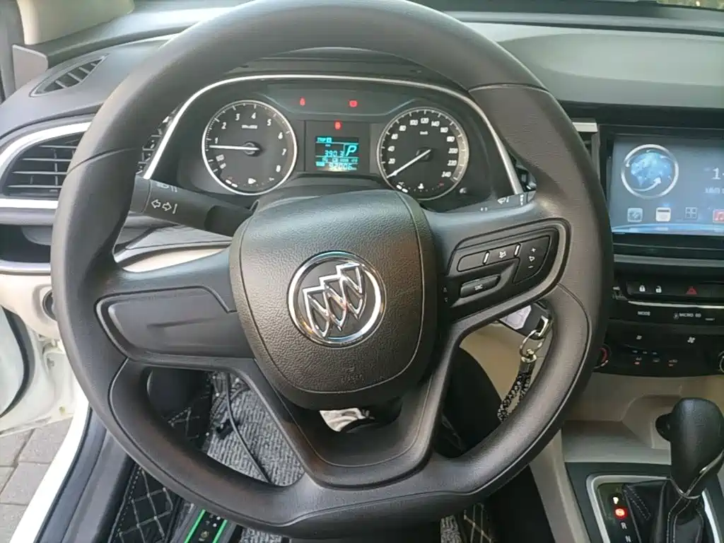 Buick Excelle — миниатюра 11
