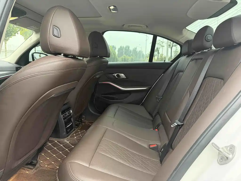 BMW 3 Series — миниатюра 5