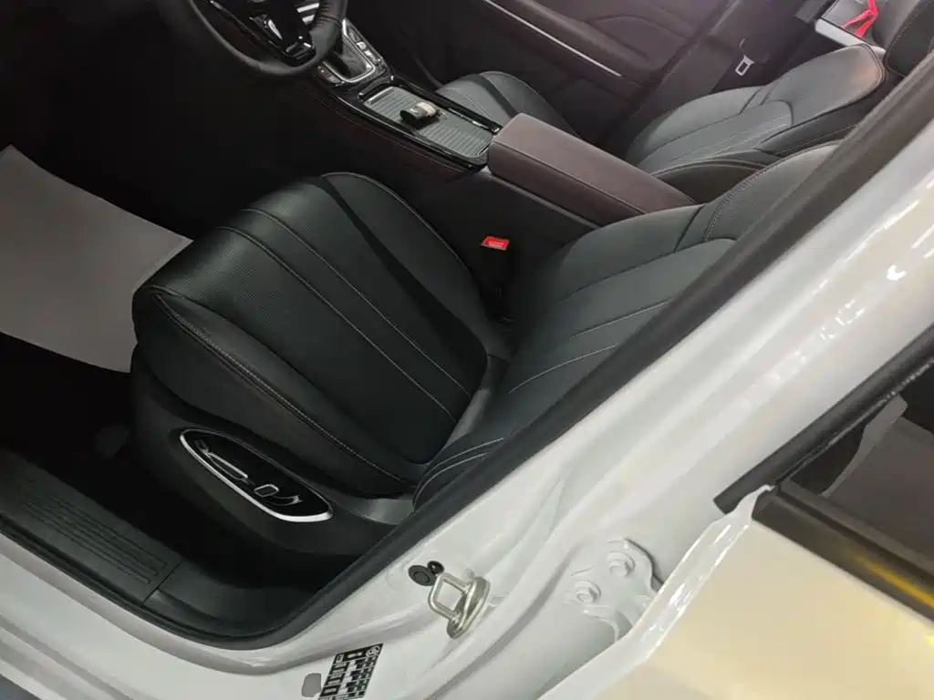GAC Motor Trumpchi M6 — миниатюра 15