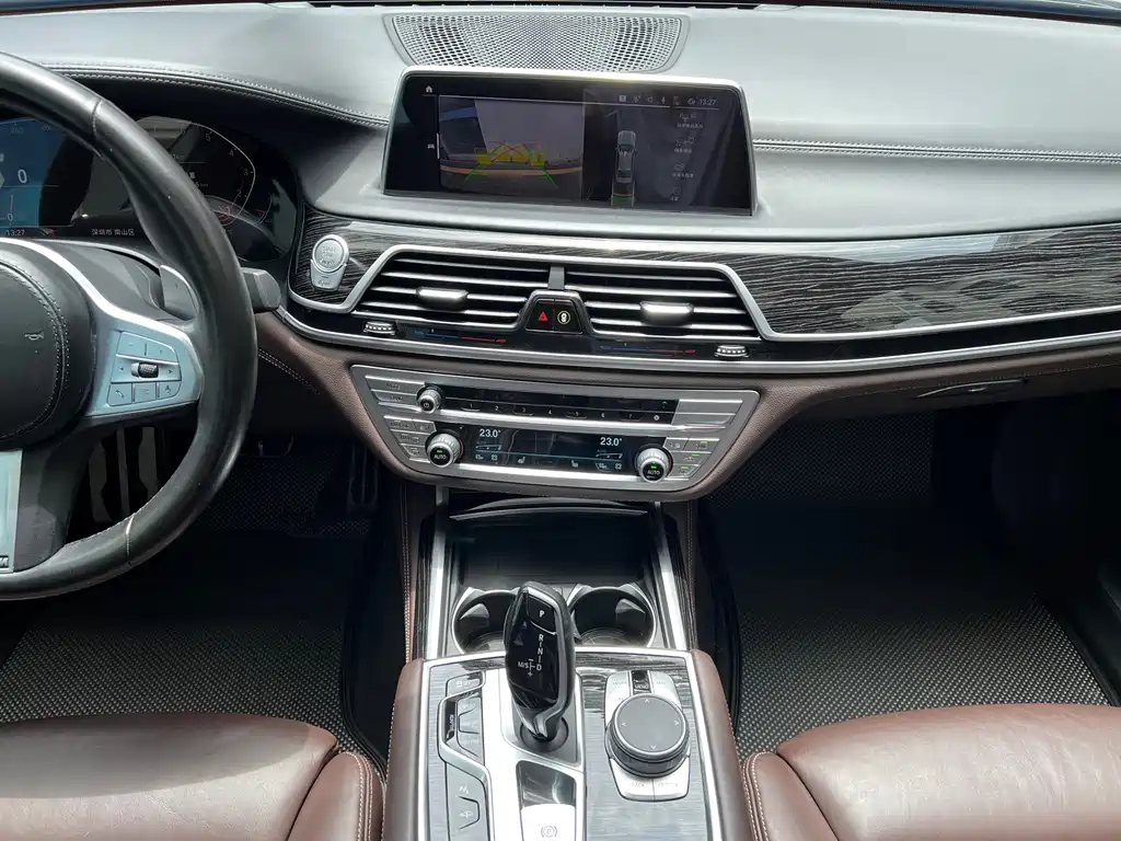 BMW 7 Series 7 2021 740Li Lead M Sport