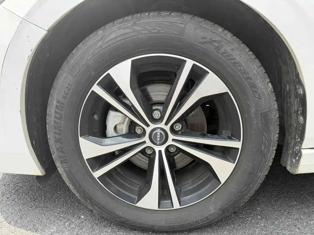 Nissan Sylphy — миниатюра 15