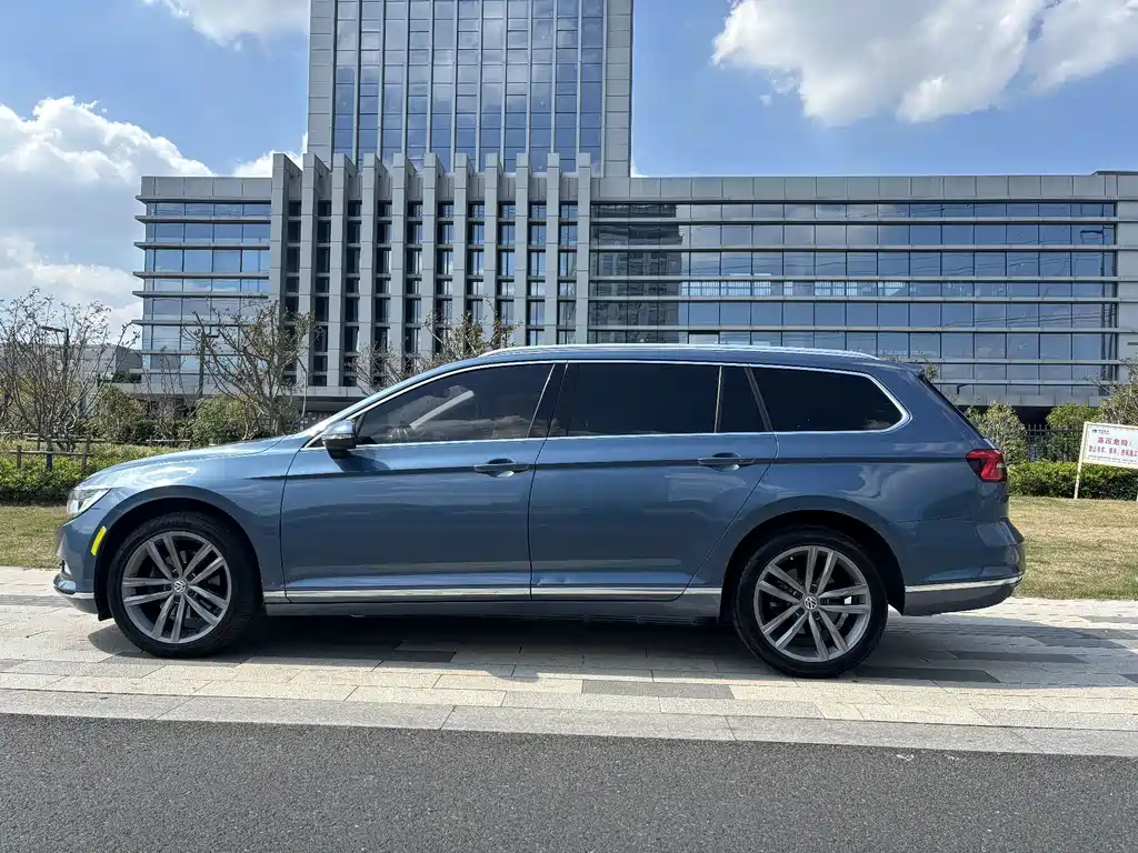 Volkswagen Viloran — миниатюра 8