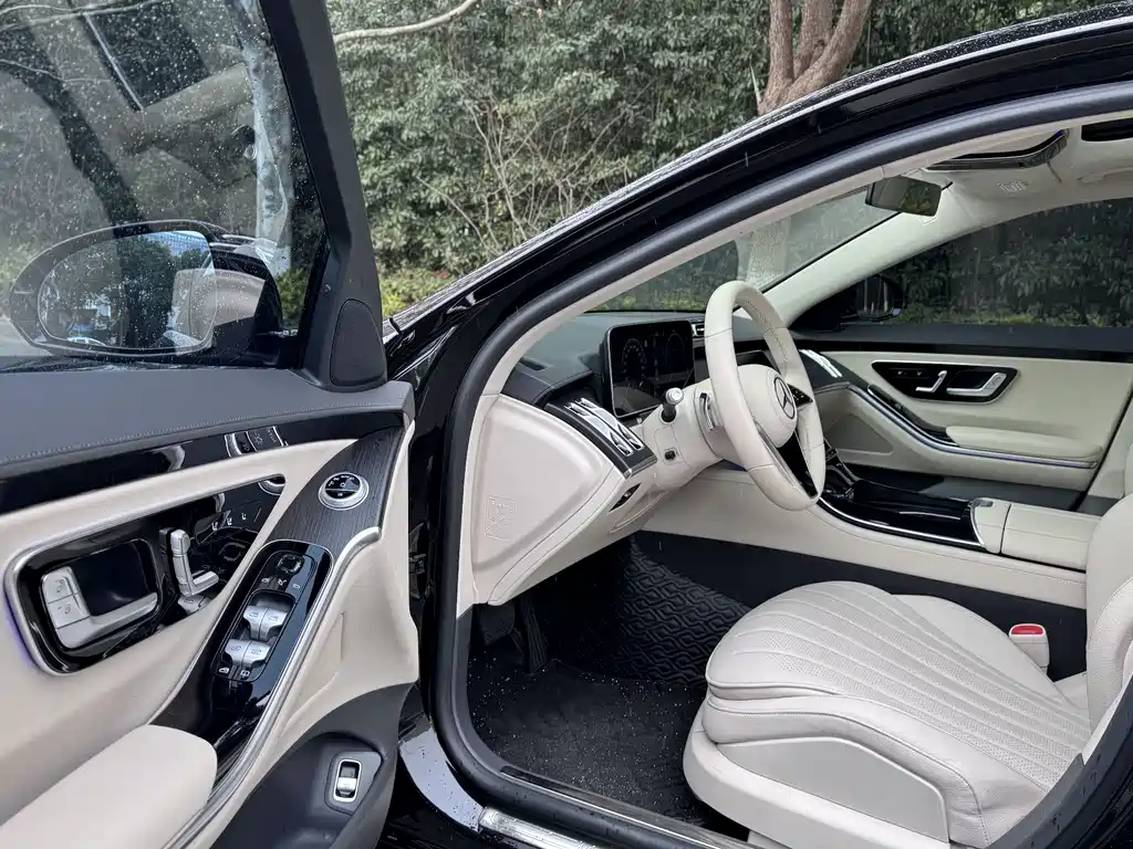 MERCEDES-BENZ S CLASS