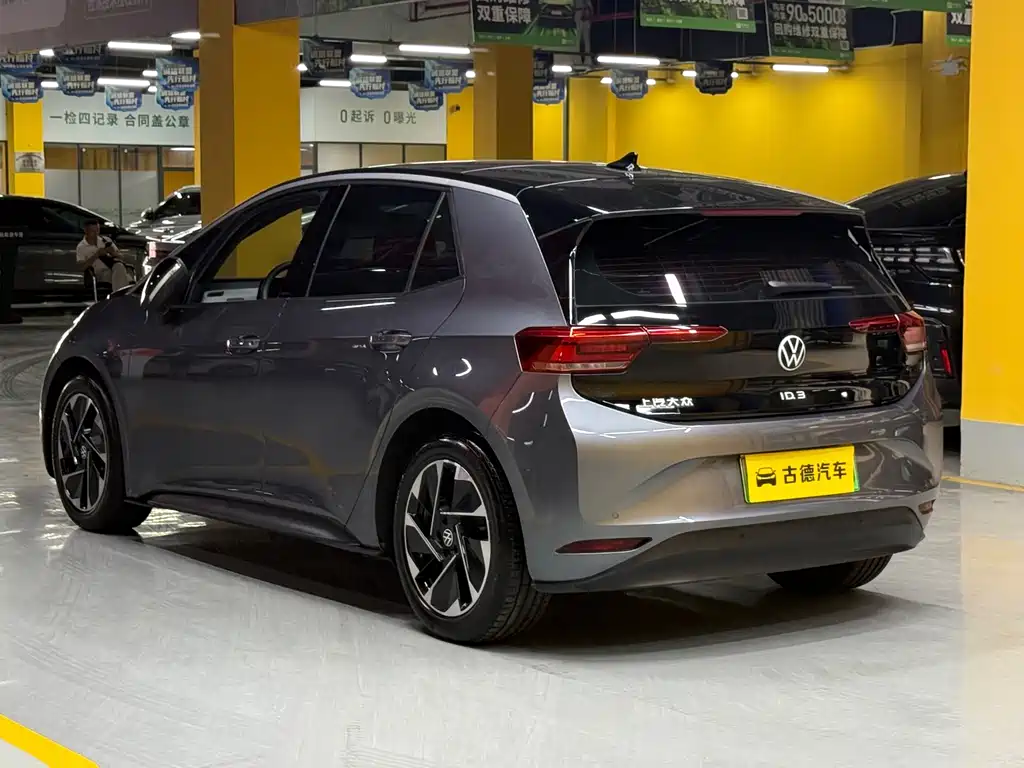 Volkswagen ID.3 — миниатюра 5