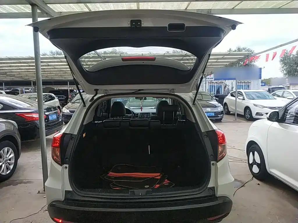 Honda Vezel — миниатюра 19