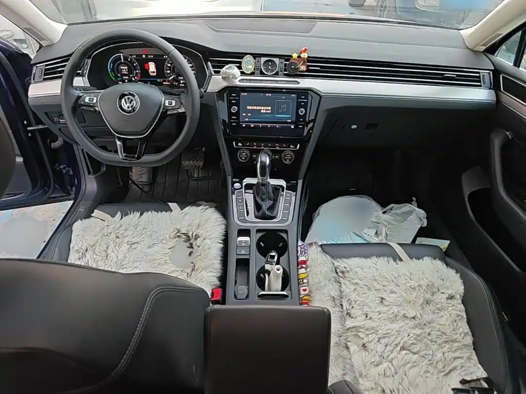 Volkswagen Viloran New Energy — миниатюра 10