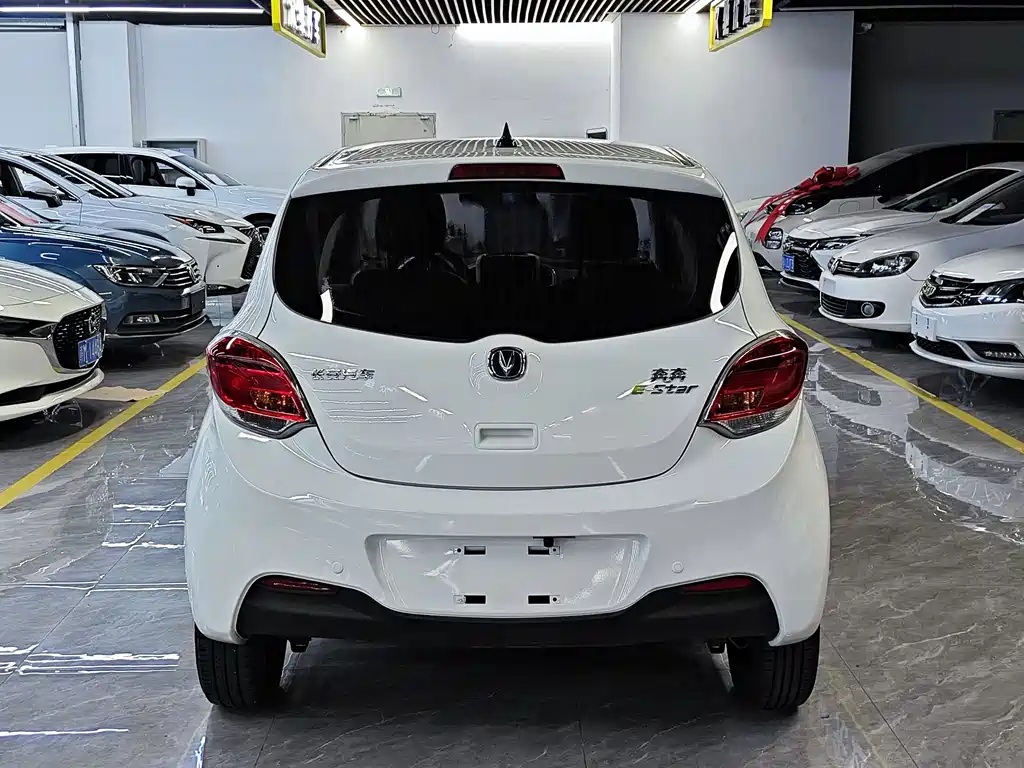 Changan Benben E-Star — миниатюра 7