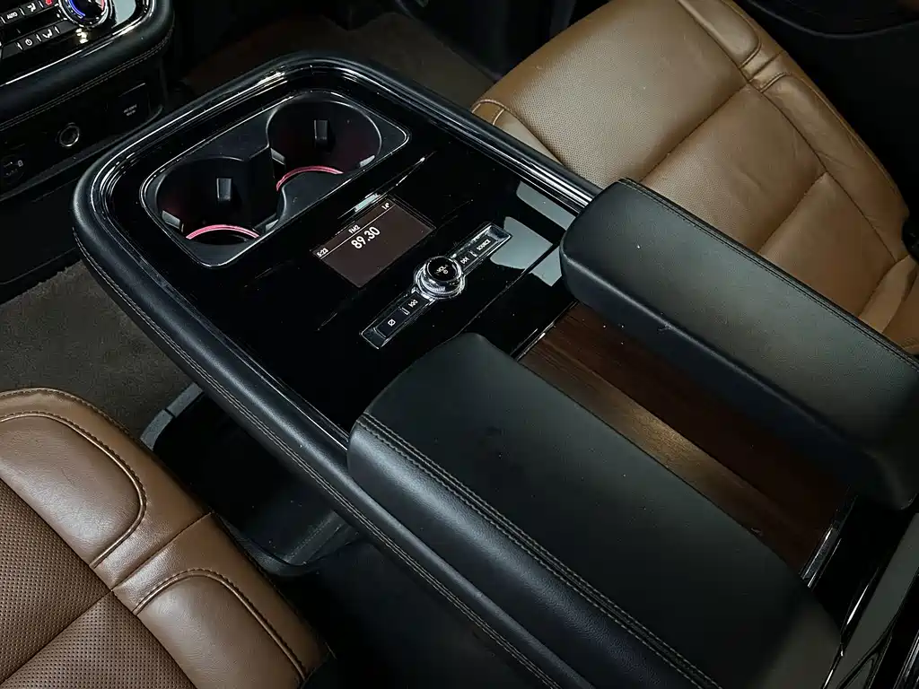 Lincoln Navigator — миниатюра 10