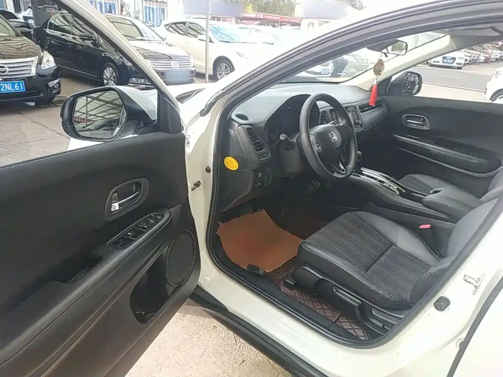 Honda Vezel — миниатюра 16