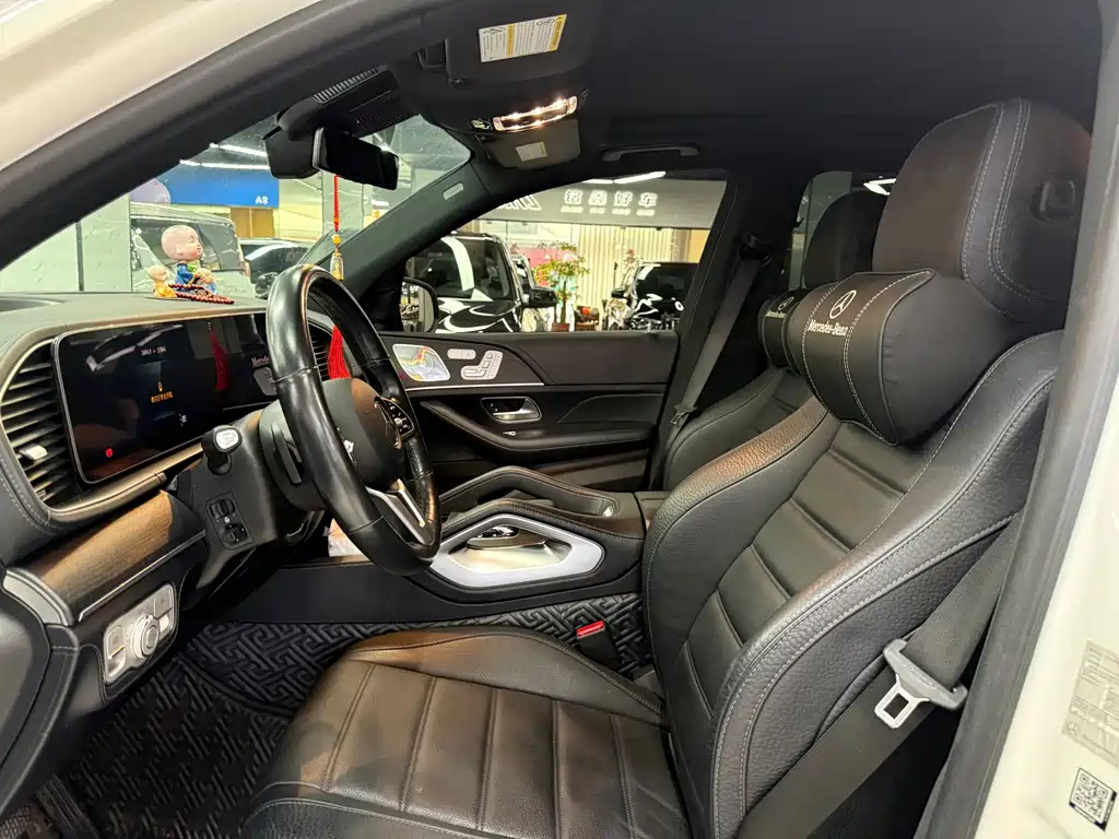 Mercedes-Benz GLE (Import) — миниатюра 4