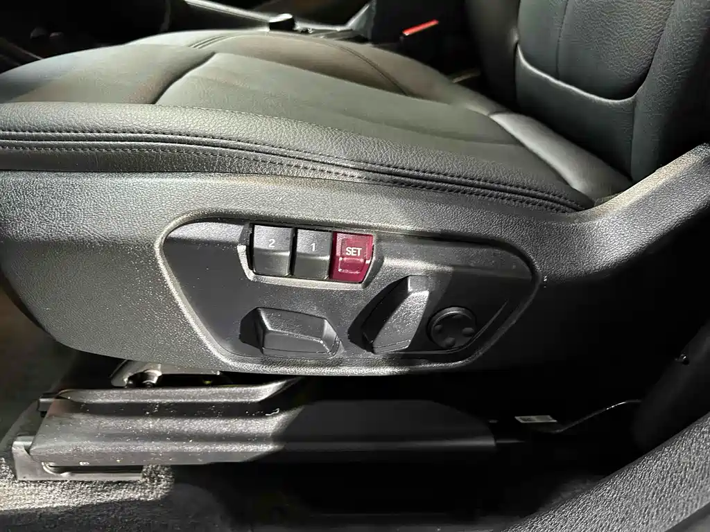 BMW X1 2019 sDrive20Li Lead