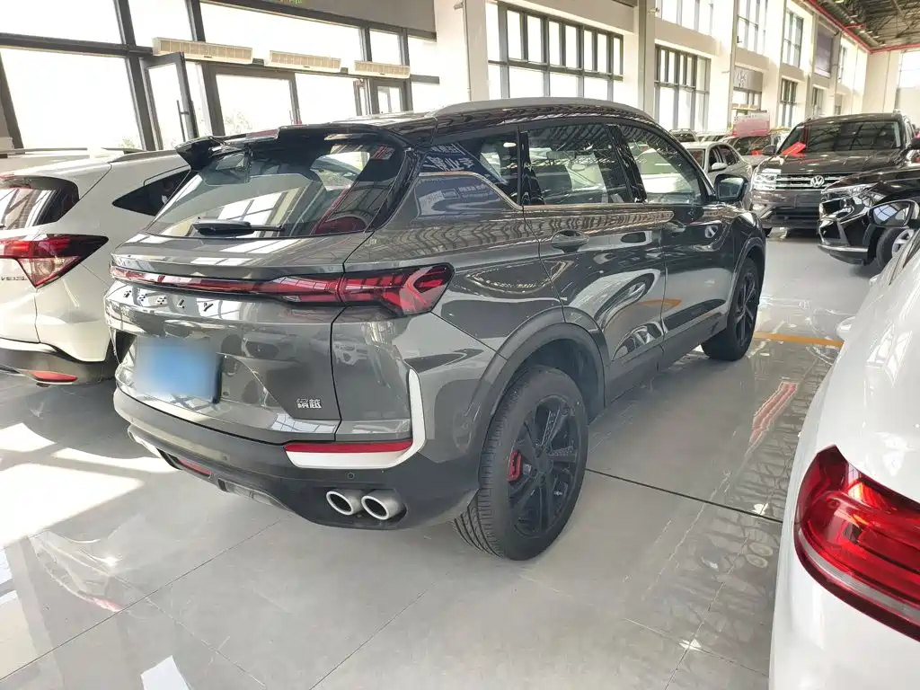 Geely Binyue — миниатюра 11