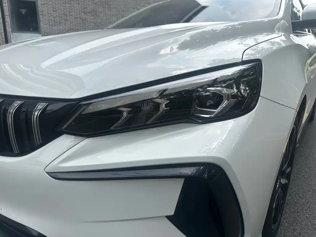 Geely Binrui — миниатюра 8