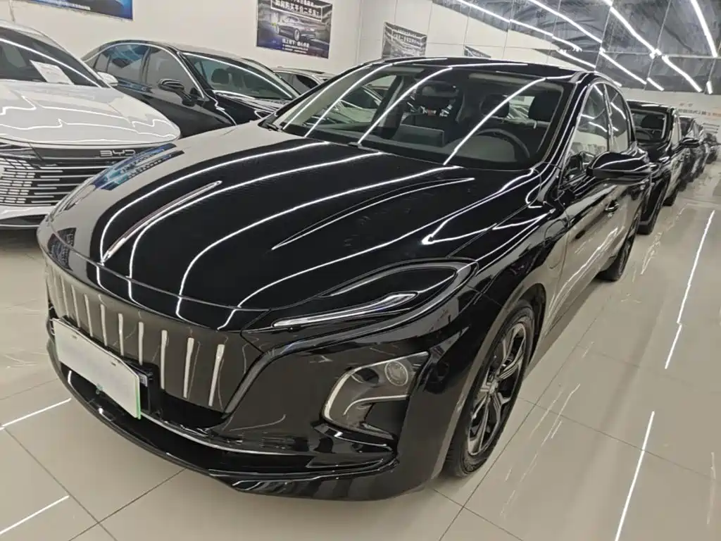 Hongqi Hongqi E-QM5 — миниатюра 2