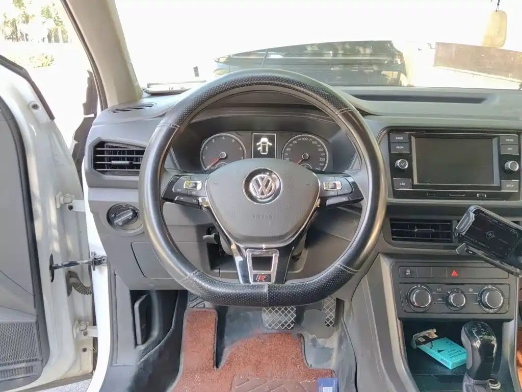 Volkswagen T-Cross — миниатюра 6