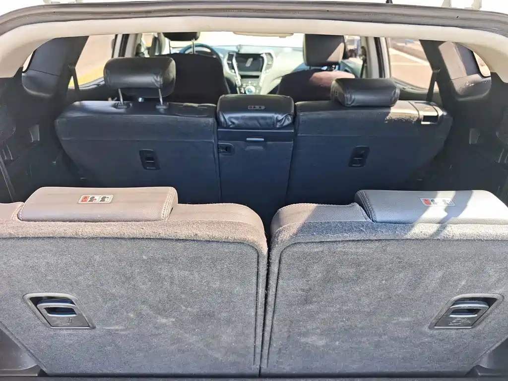 Hyundai Santa Fe — миниатюра 18