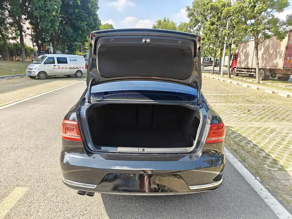 Volkswagen Magotan — миниатюра 9