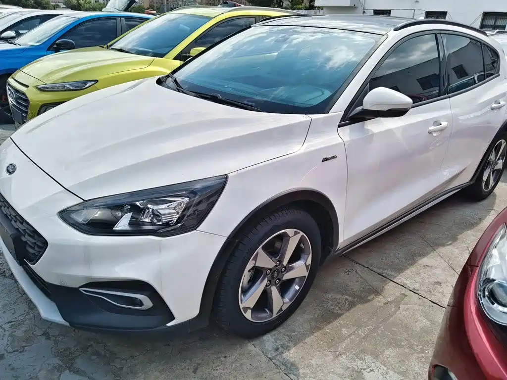 Ford Focus Active
